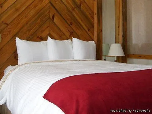 Pony Express Motel 2*